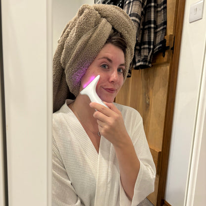 Dispositivo per il Lifting Facciale - Ama di Nuovo il Tuo Riflesso Senza Trattamenti Costosi